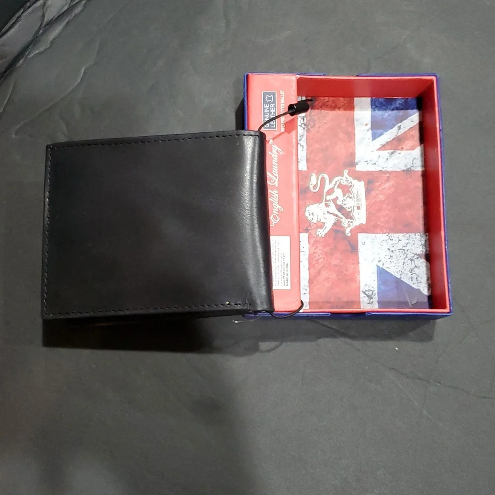 English laundry black genuine leather men's bifold RFID‎ protected wallet new